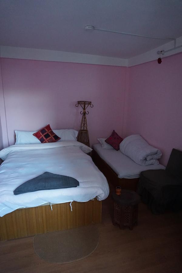 Friend'S Guest House Бактапур Екстериор снимка